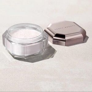 PRO FILT’R INSTANT RETOUCH SETTING POWDER
